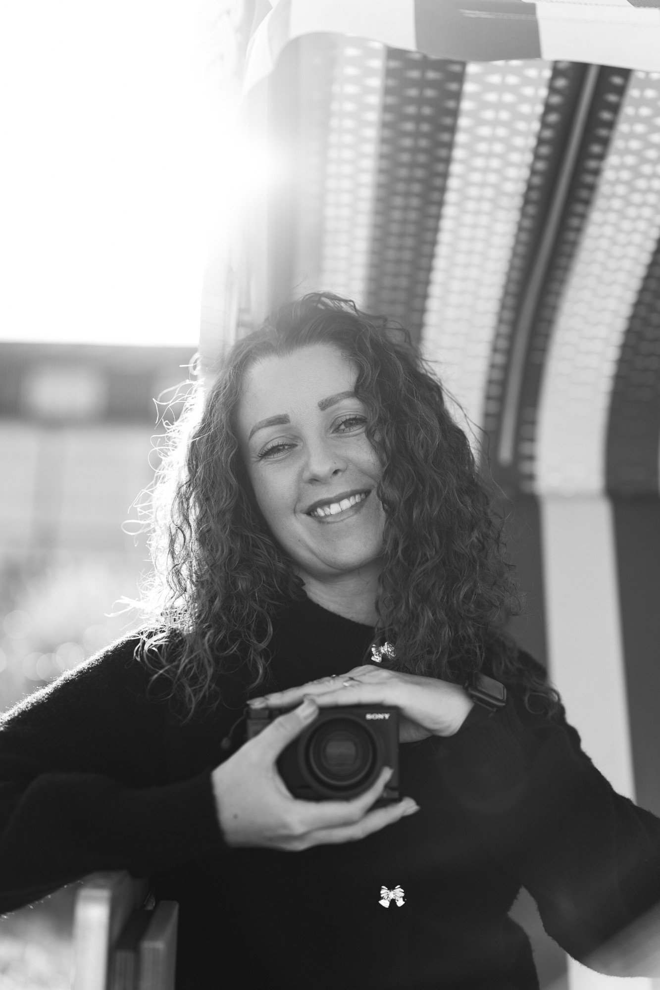 Photographer Laura Kliušenkovienė with her camera